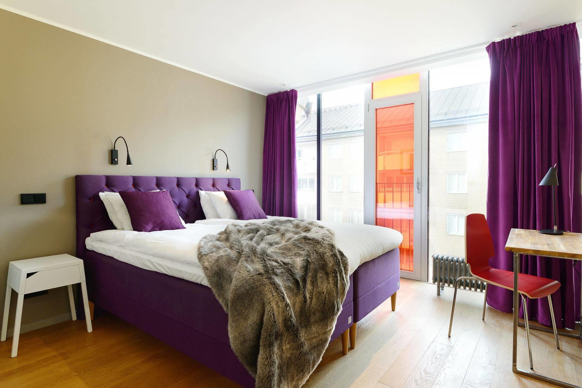 Hotell Hellstens Glashus 3*